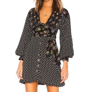 🌷Beautiful Free People Wonderland Mini Dress🌷